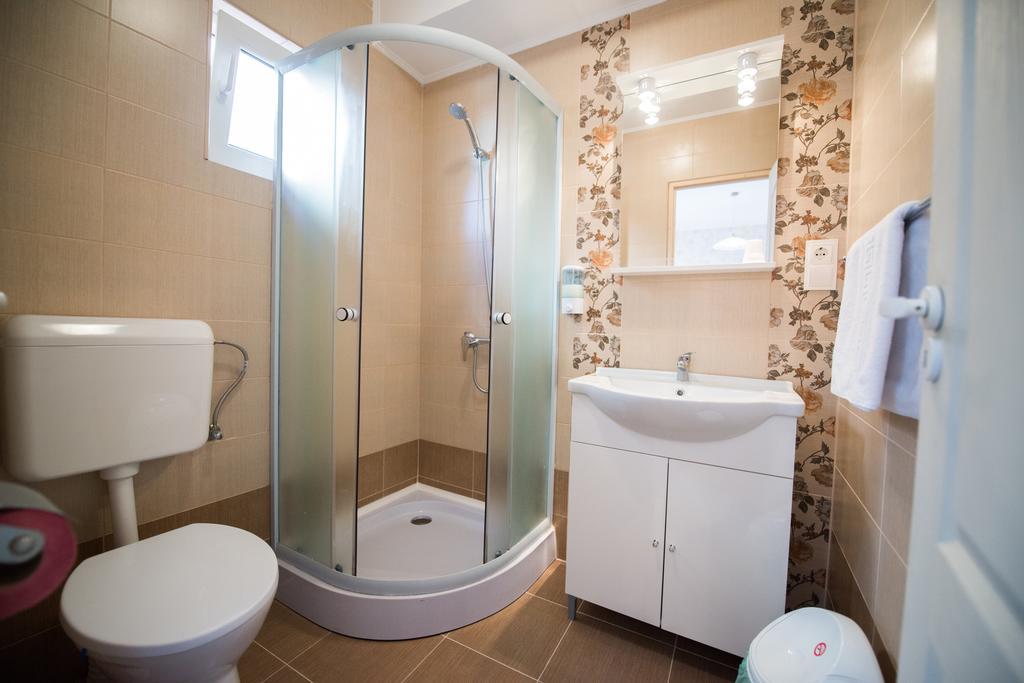 Pensiunea Bella Arad Zimmer foto